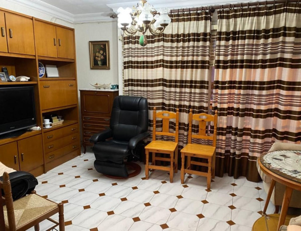 Piso en venta en calle Concepción Rodríguez Garzón