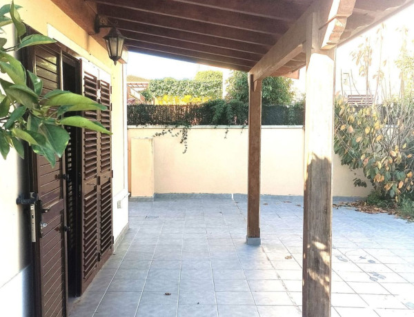 Chalet pareado en venta en Urb. El Ortigal, Guamasa-Los Baldíos