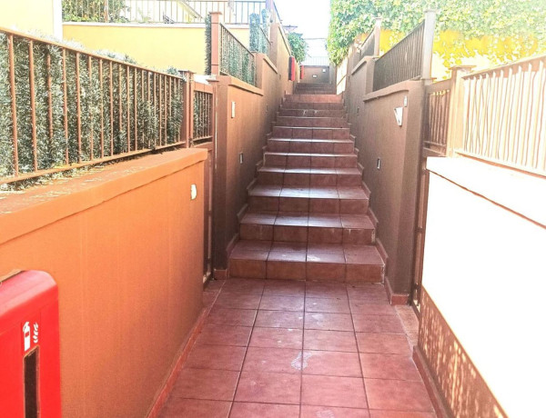 Chalet pareado en venta en Urb. El Ortigal, Guamasa-Los Baldíos