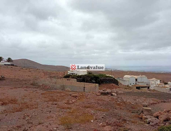 Terreno en venta en camino de las Cuestas, 24