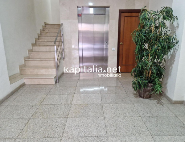 Piso en venta en Sant Josep-Zona Hospital