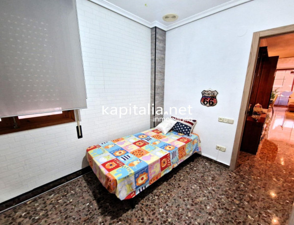 Piso en venta en Sant Josep-Zona Hospital