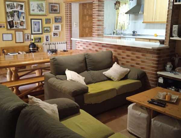 Casa o chalet independiente en venta en Almenareta