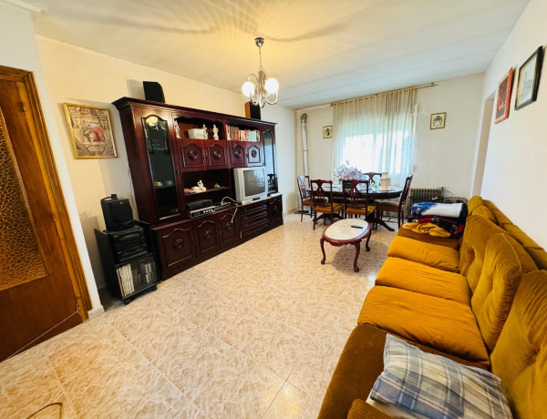 Casa o chalet independiente en venta en avenida Almorojuelo