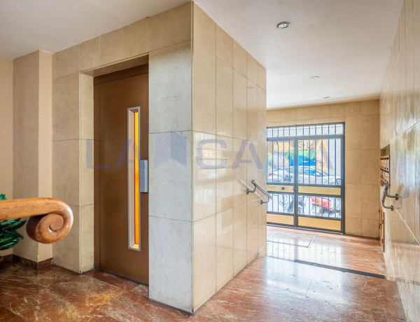 Piso en venta en Buhaira - Huerta del Rey