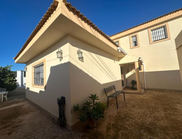 Casa o chalet independiente en venta en Valencina de la Concepcion