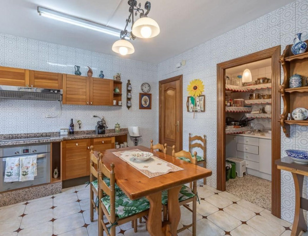 Ático en venta en Pedro Antonio De Alarcon, 37