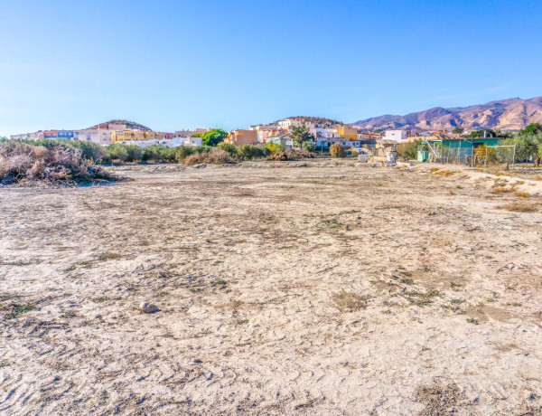 Terreno en venta en Huércal de Almería