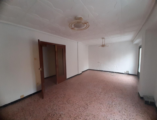 Piso en venta en calle Doctor Sapena