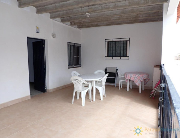 Chalet adosado en venta en Oliva pueblo