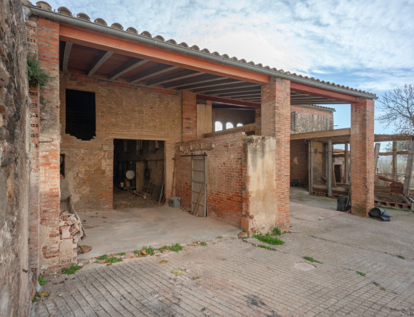 Casa de pueblo en venta en calle de Sant Genís