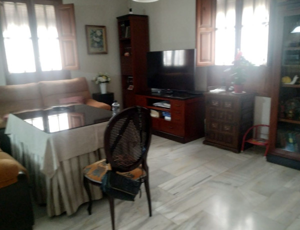 Chalet adosado en venta en plaza de la Magdalena, 1