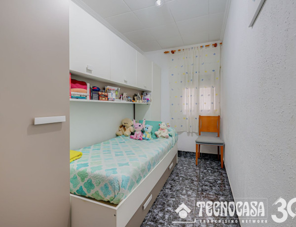 Piso en venta en avenida Anselm De Riu