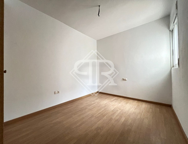 Piso en venta en calle Bobalar, 36