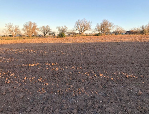 Terreno en venta en Urb. Miralamar, Pinar de los Franceses - Marquesado