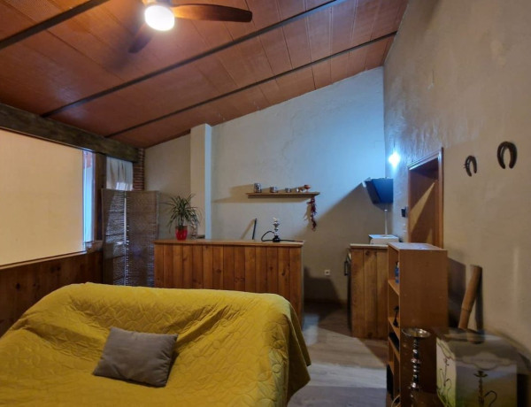 Chalet adosado en venta en calle Pablo Neruda, 10