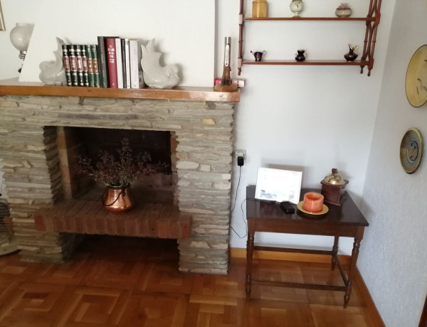 Piso en venta en avenida dels Comtes de Pallars, 40