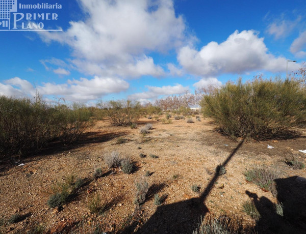 Terreno en venta en Tomelloso