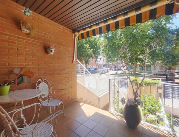 Chalet adosado en venta en Valencia