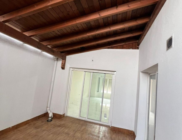 Chalet adosado en venta en via Lactea