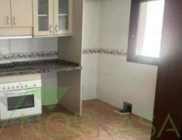 Piso en venta en calle Hermanos Granda