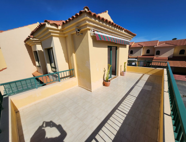 Chalet pareado en venta en calle Vicente Blasco Ibáñez, 6