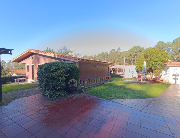 Casa o chalet independiente en venta en Mera-Serantes