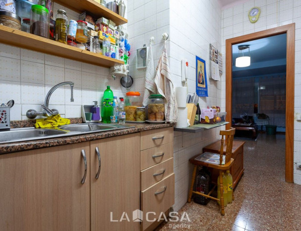 Piso en venta en El Castell-Poble Vell