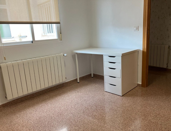 Piso en venta en Quevedo, 28