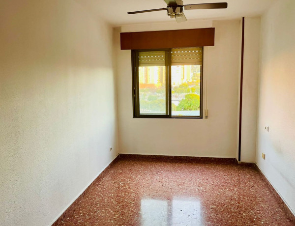 Piso en venta en calle Biólogo Konrad Lorenz