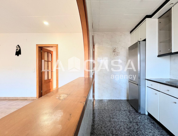 Piso en venta en Llefià