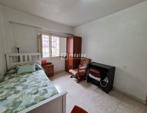 Piso en venta en Torrefiel