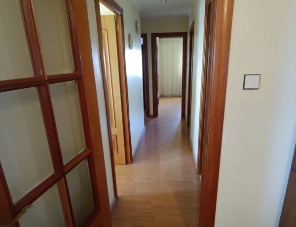 Piso en venta en calle Castellvell