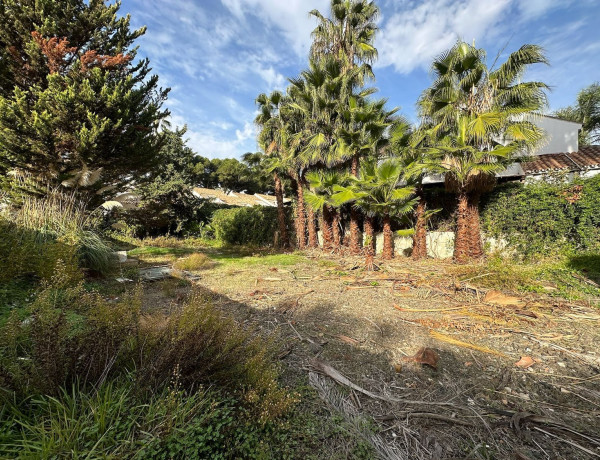 Terreno en venta en avenida de los Girasoles, 16