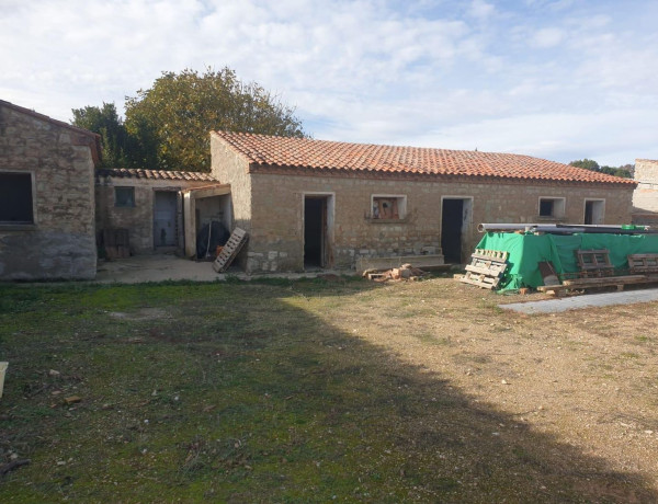 Finca rústica en venta en calle León