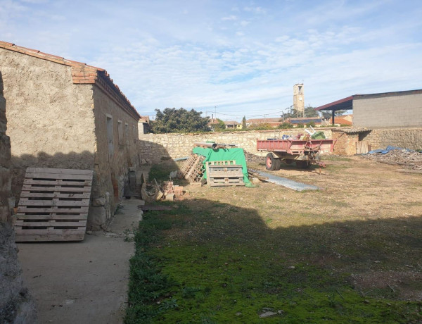 Finca rústica en venta en calle León