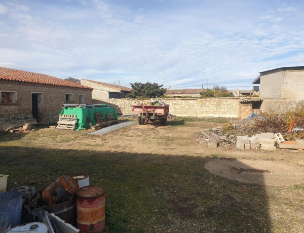 Finca rústica en venta en calle León