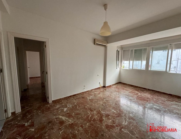 Piso en venta en calle Pizarro s/n