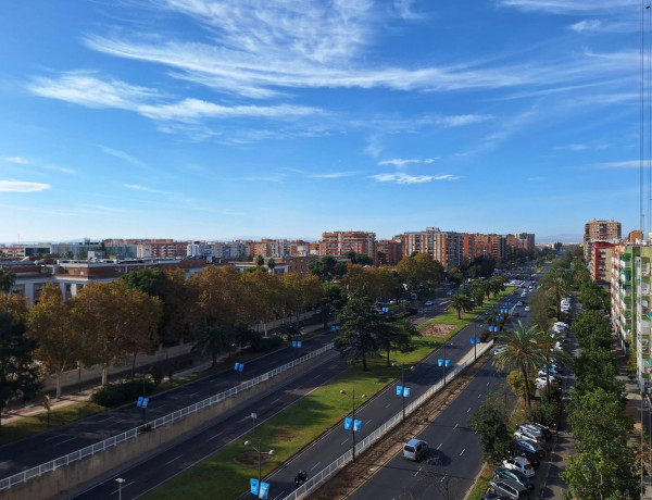 Piso en venta en avenida del Cid