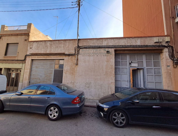 Terreno en venta en calle del Santíssim Crist