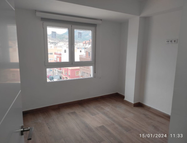 Piso en venta en calle la Paz, 66