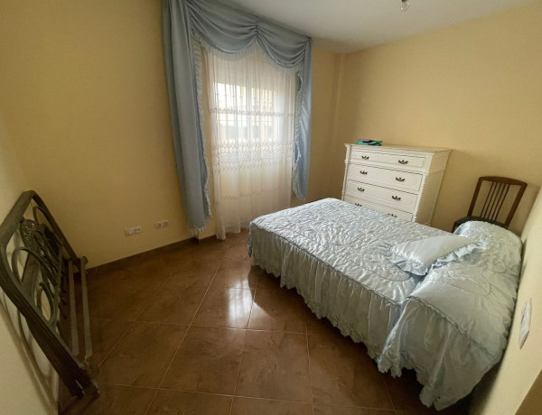 Chalet pareado en venta en Cullar-Vega