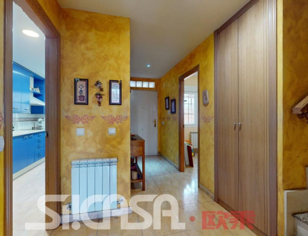 Chalet pareado en venta en Torrejón de Velasco