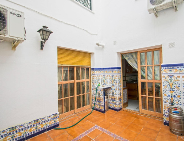 Chalet adosado en venta en Alcalde L. Uruñuela - Palacio de Congresos