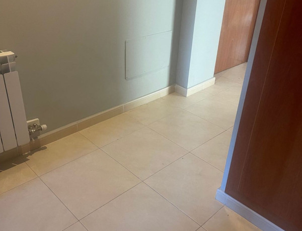 Piso en venta en avenida mas den serra