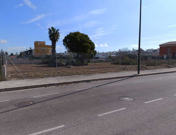 Terreno en venta en calle Isla Cabrera