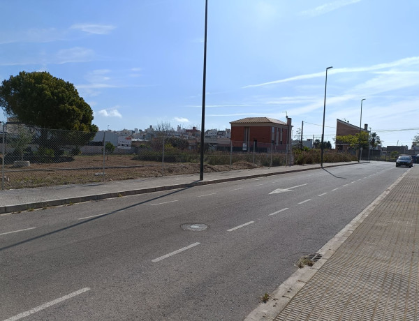 Terreno en venta en calle Isla Cabrera