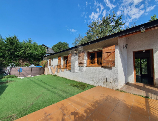 Casa o chalet independiente en venta en calle Fredolic