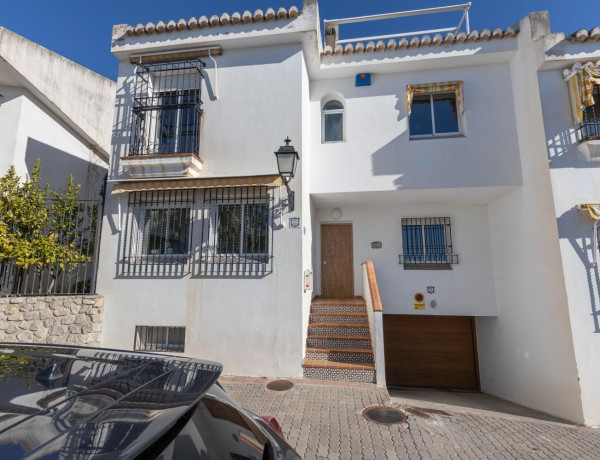 Casa o chalet independiente en venta en calle Alcazaba, 11