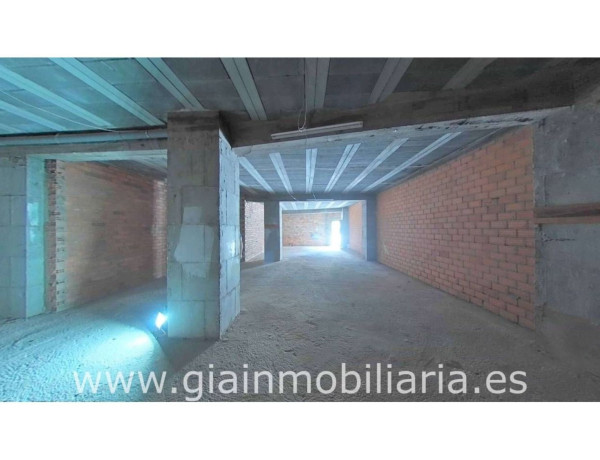 Local en venta en calle de Zaragoza, 4